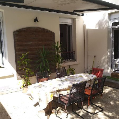 Cosy Rare 2 Bedroom Apartment Around A Private Garden Neuilly-sur-Seine Extérieur photo