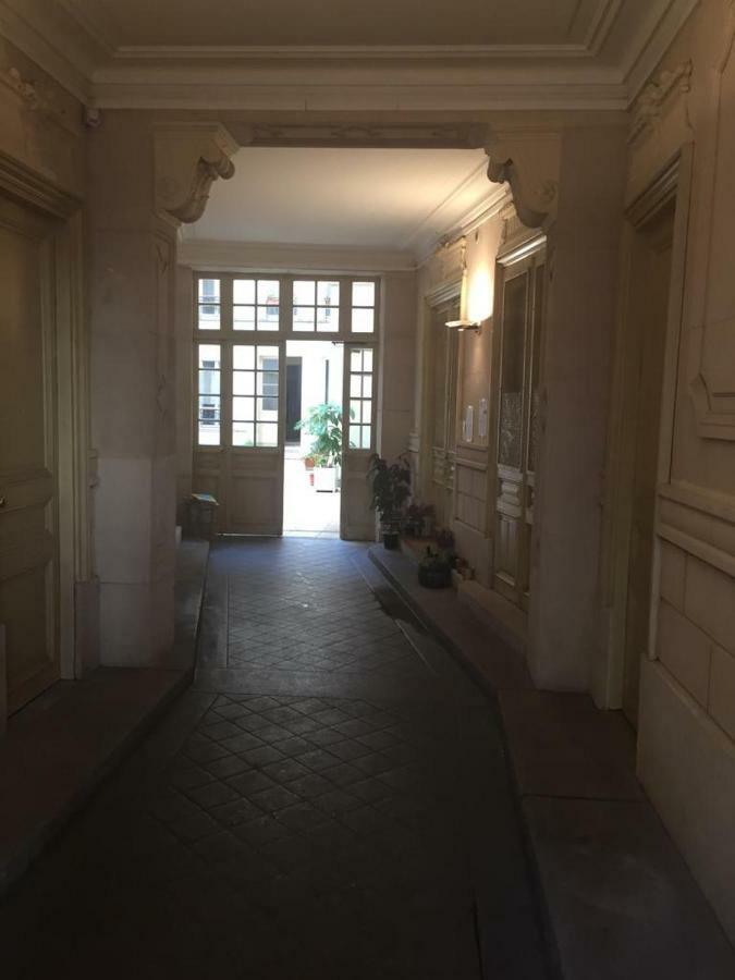 Cosy Rare 2 Bedroom Apartment Around A Private Garden Neuilly-sur-Seine Extérieur photo