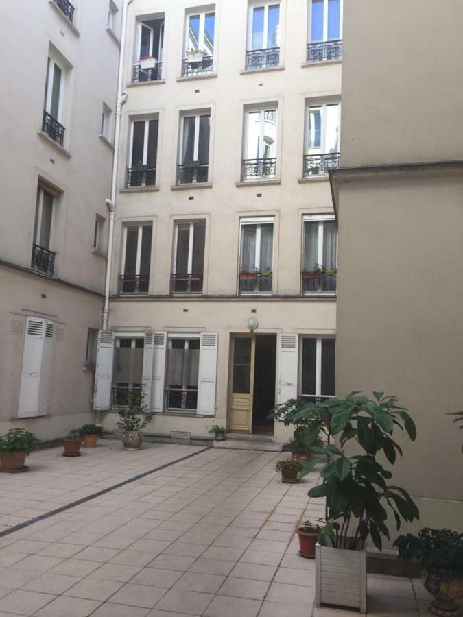 Cosy Rare 2 Bedroom Apartment Around A Private Garden Neuilly-sur-Seine Extérieur photo